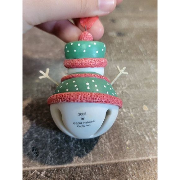 Hallmark 2002 happy Bell snowman ornament Xmas decor - Picture 3 of 4